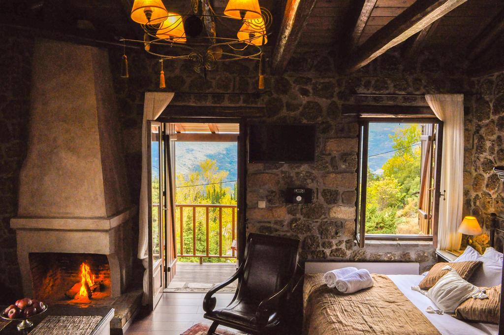 Nymfes Guesthouse Synikia Mesi Trikalon Room photo
